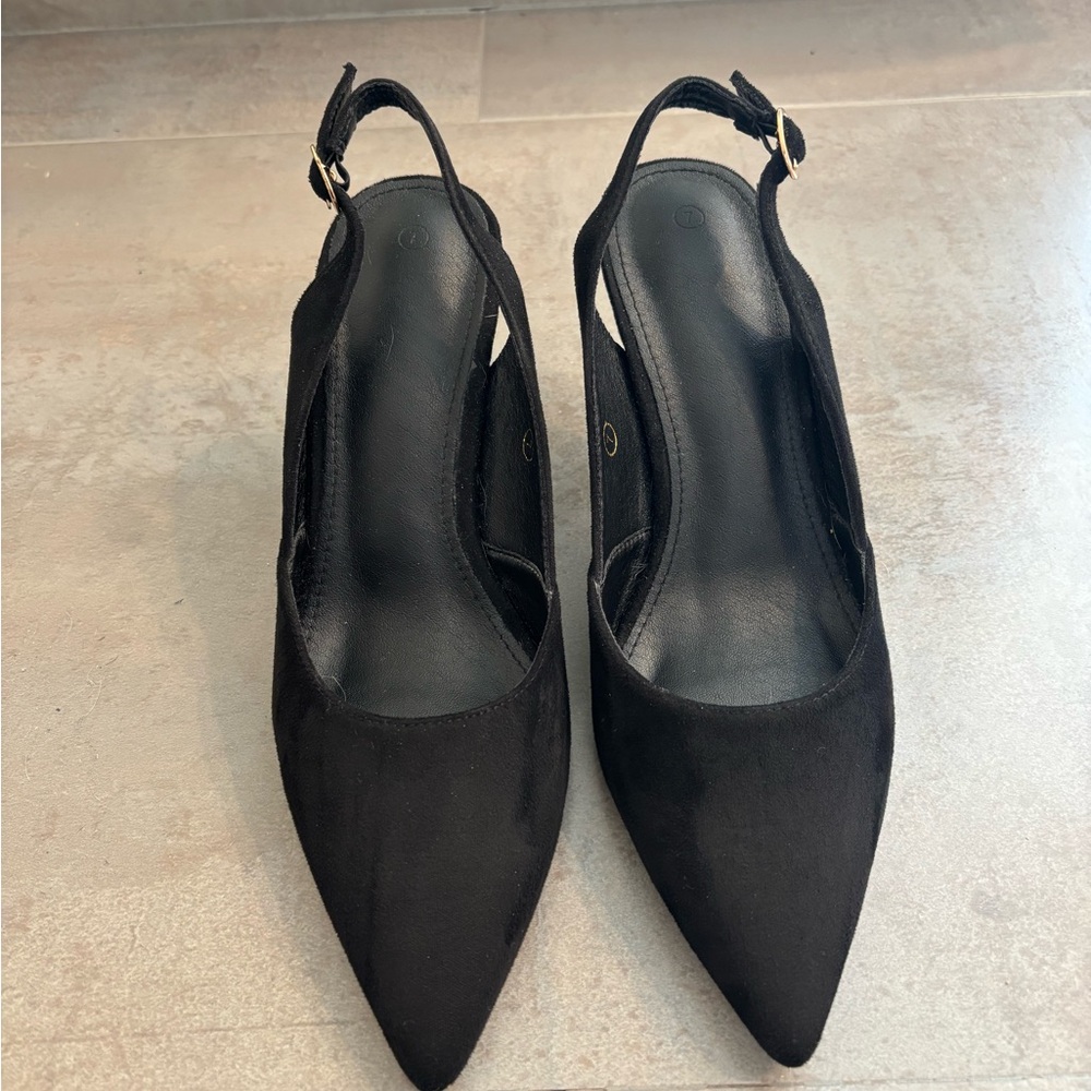 Women's Black Pointed Slingback Heels - Sleek Everyday Style